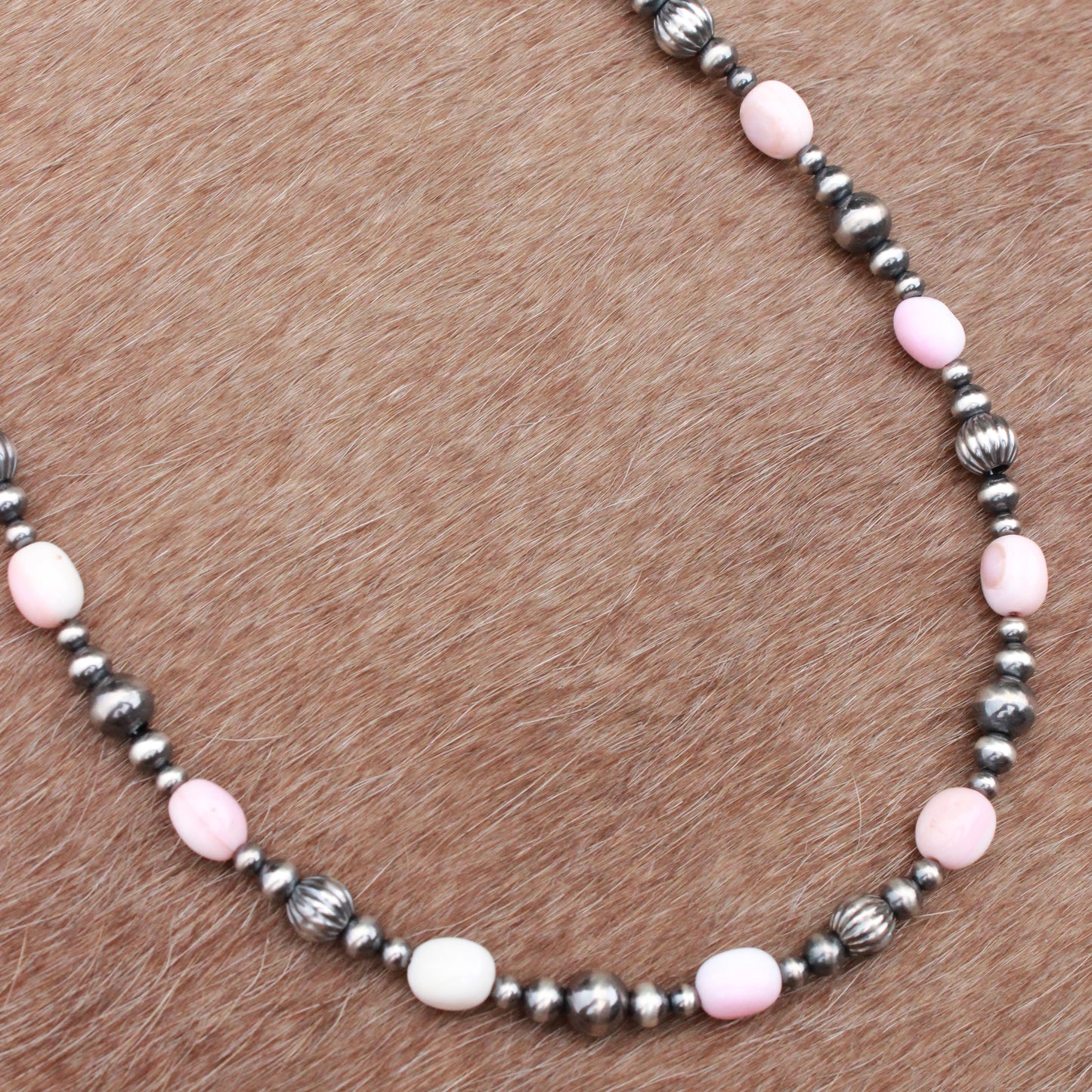 Pink Conch & Graduated Necklace