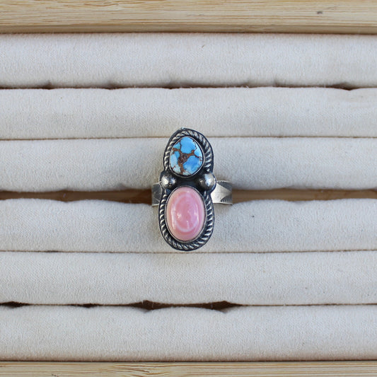 Golden Hills & Pink Conch Ring